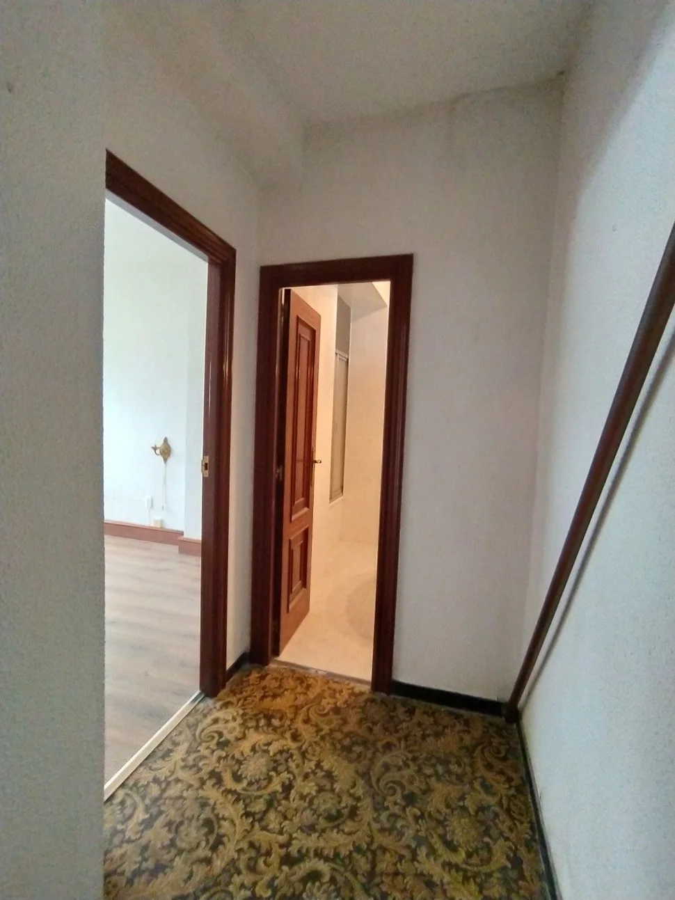 Se Vende Duplex Descendente para Reforma Integral (Caranza)