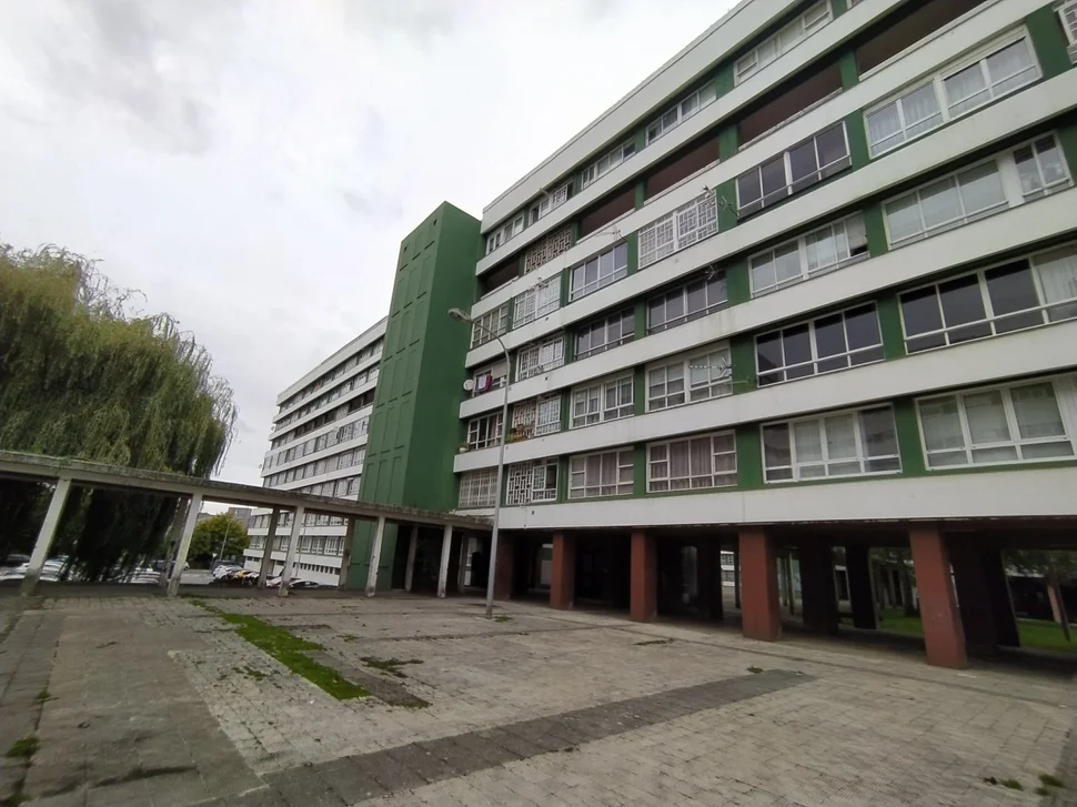 Se Vende Duplex Descendente para Reforma Integral (Caranza)