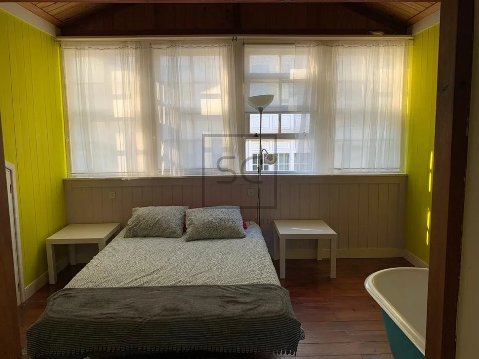 Casa adosada en pleno centro, ferrol