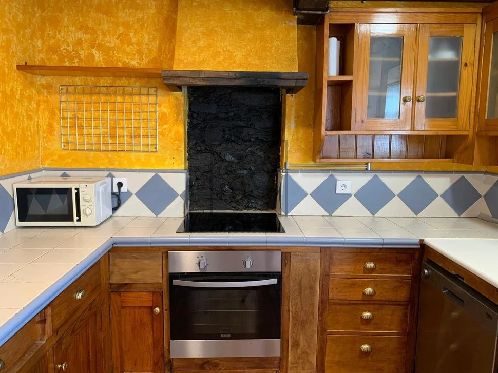 Casa adosada en pleno centro, ferrol