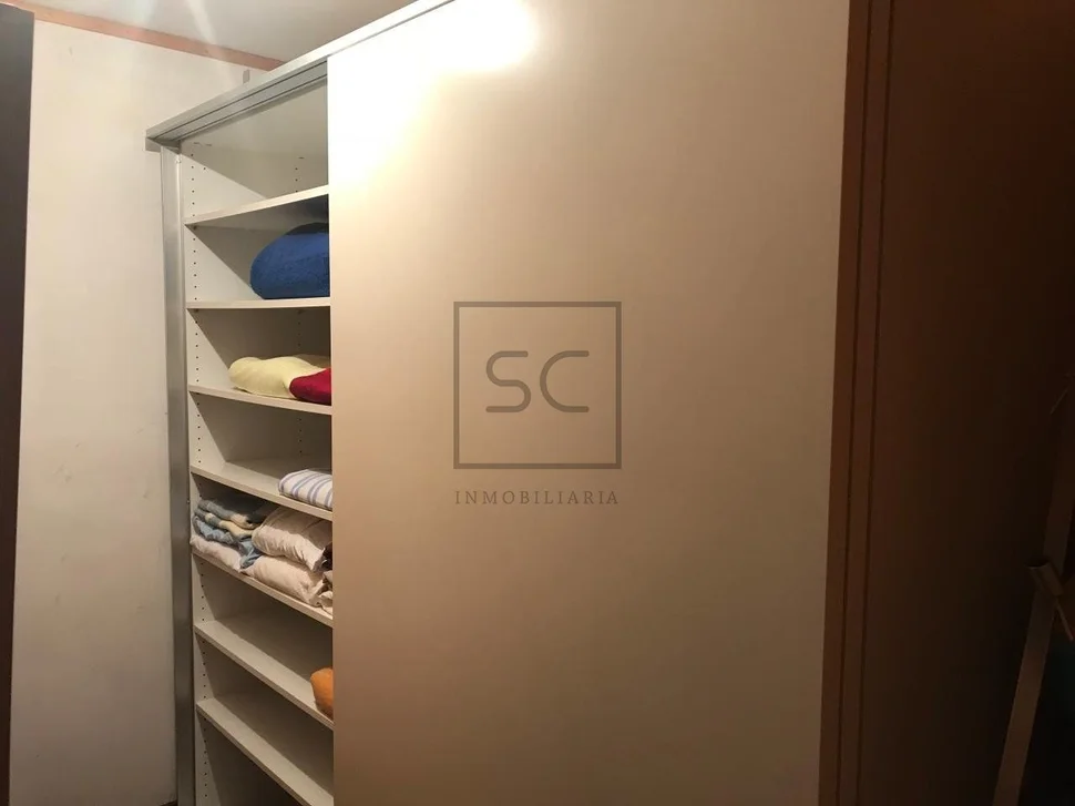 Casa adosada en pleno centro, ferrol