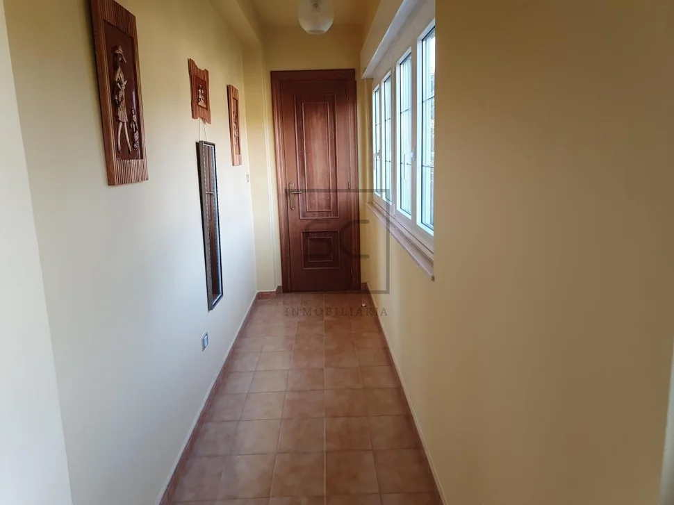 Chalet con piscina bodegas y finca en san sadueniño, san saturnino