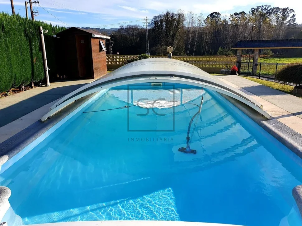 Chalet con piscina bodegas y finca en san sadueniño, san saturnino