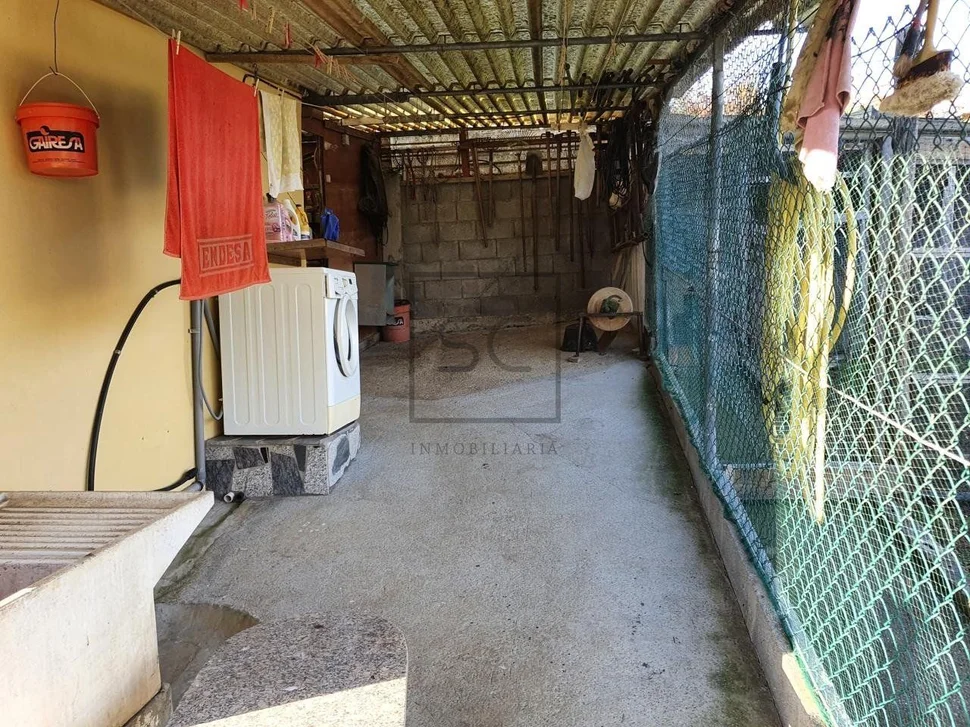 Chalet con piscina bodegas y finca en san sadueniño, san saturnino