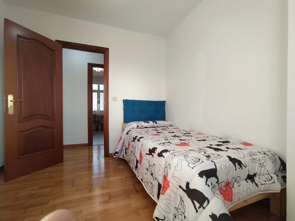 Se vende piso con ascensor en caranza próximo a la playa