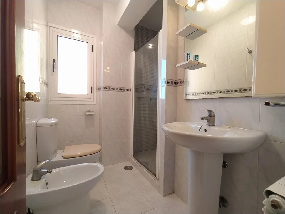 Se vende piso con ascensor en caranza próximo a la playa