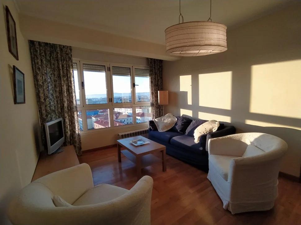 Se vende piso con ascensor en caranza próximo a la playa