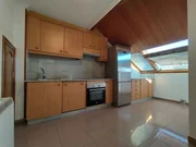 Se vende o alquila ático con ascensor y sin muebles en ultramar