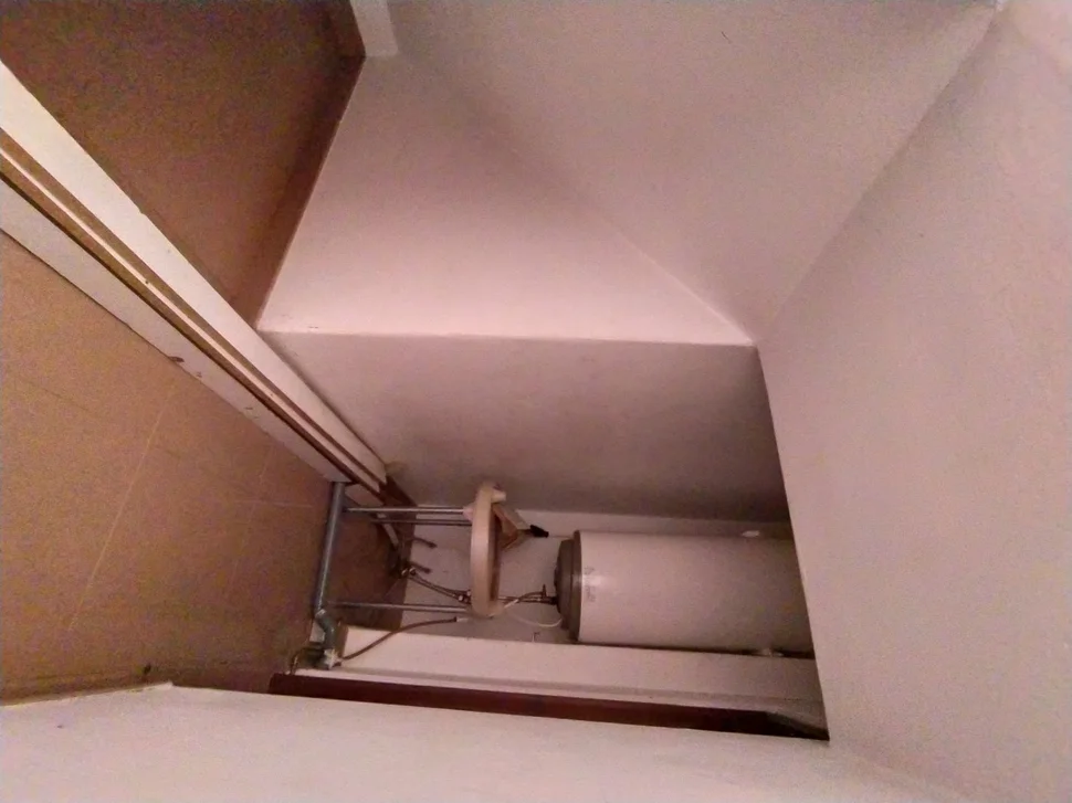 Se vende o alquila ático con ascensor y sin muebles en ultramar