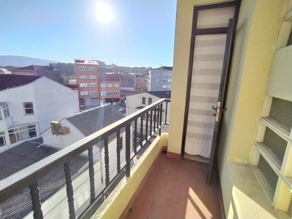 Se vende 3º con terraza en freixeiro