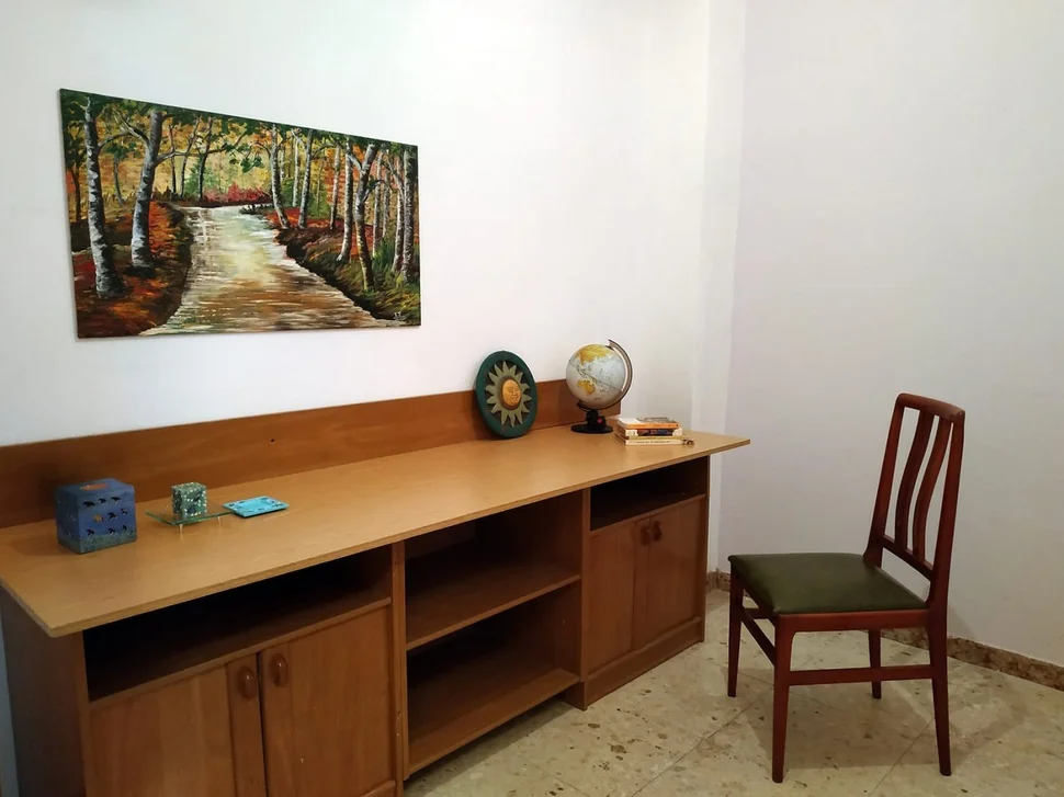 Se vende o alquila piso en neda