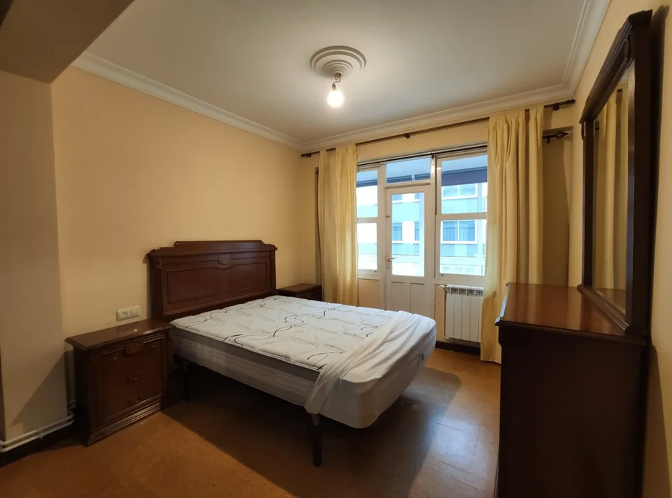 Se alquila piso en ultramar