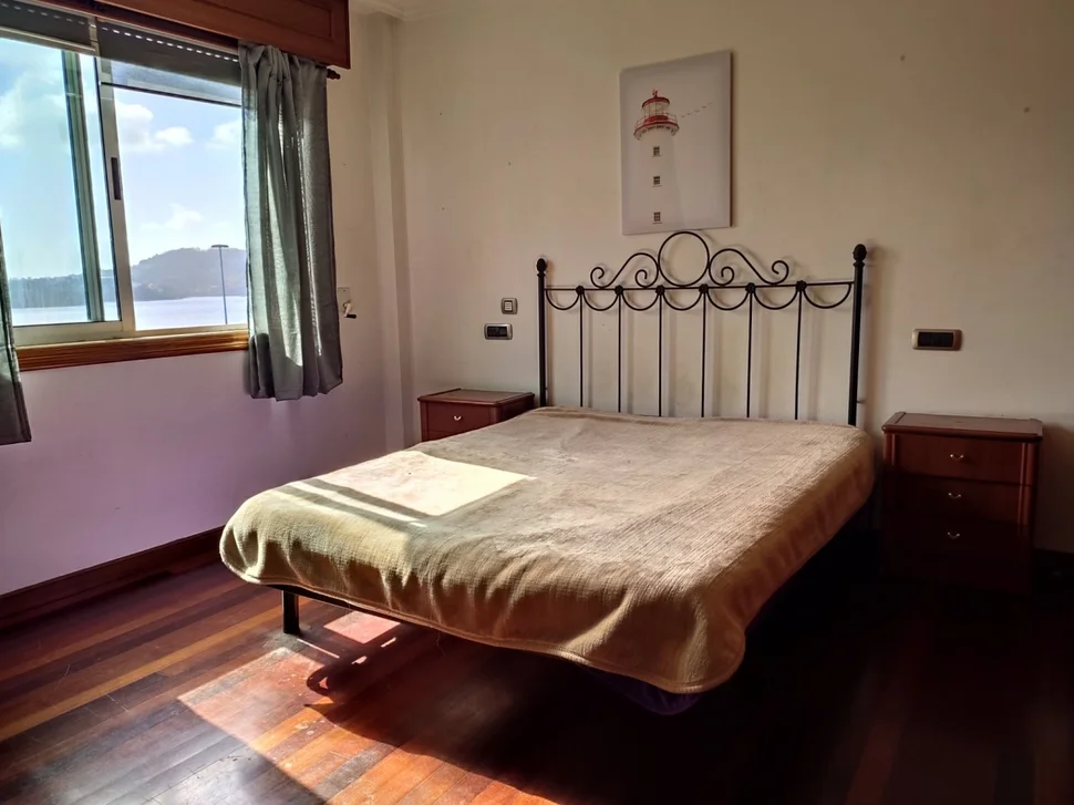 Se vende o alquila apartamento en el puerto con vistas al mar