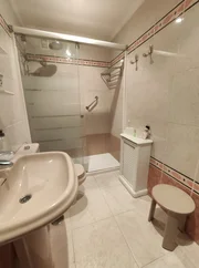 Se alquila piso en ferrol con ascensor y plaza de garaje