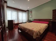 Se alquila piso en ferrol con ascensor y plaza de garaje