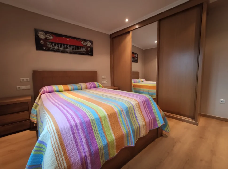 Se alquila piso en el centro de ferrol