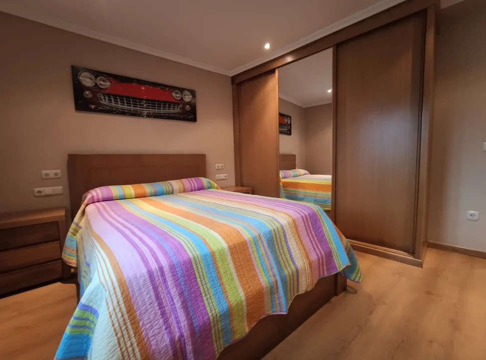 Se alquila piso en el centro de ferrol