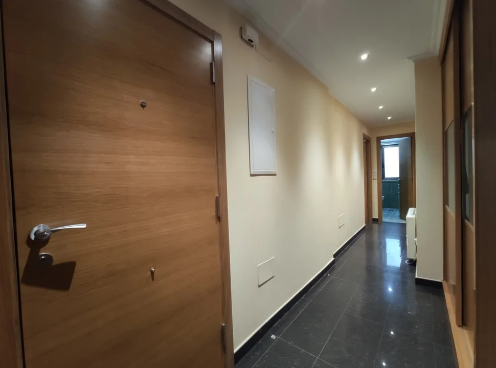 Se alquila piso en el centro de ferrol