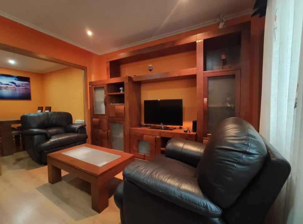 Se alquila piso en el centro de ferrol