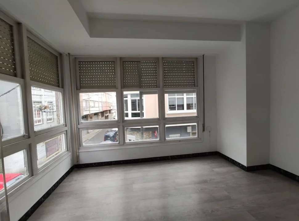 Se alquila piso en la gándara