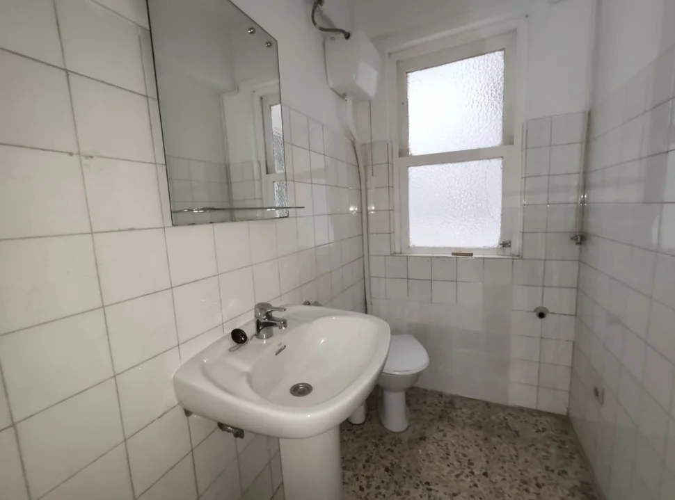 Se alquila piso en la gándara