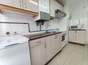 Se alquila piso próximo a la universidad con ascensor