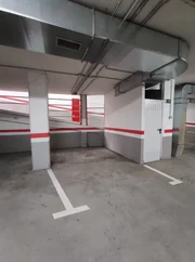 Se alquila piso en fene con plaza de garaje y ascensor