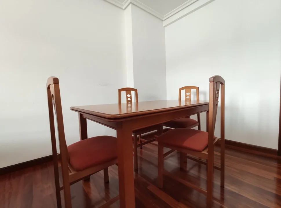 Se alquila dúplex con vistas al mar en jubia ( narón)