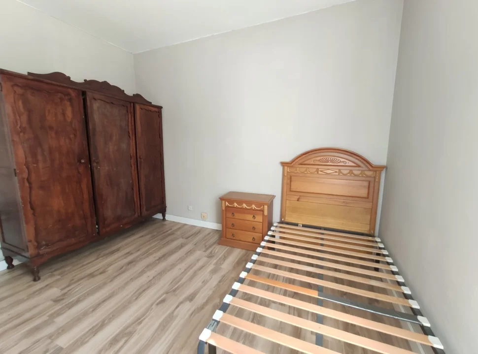 Se alquila piso en san juan