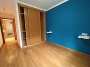 Se alquila piso en muy buen estado de conservación ( canido )