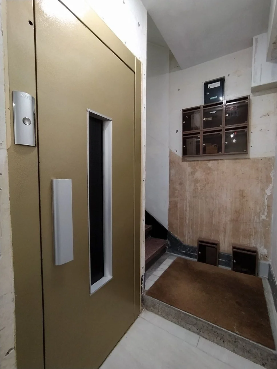 Se alquila apartamento centro de ferrol