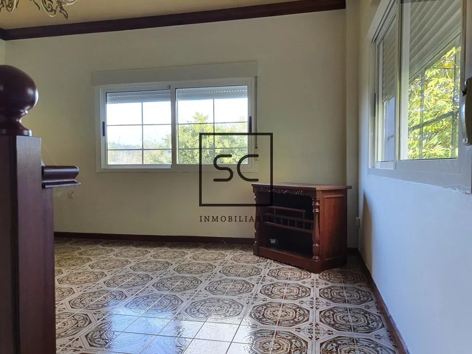 Casa con finca en san saturniño