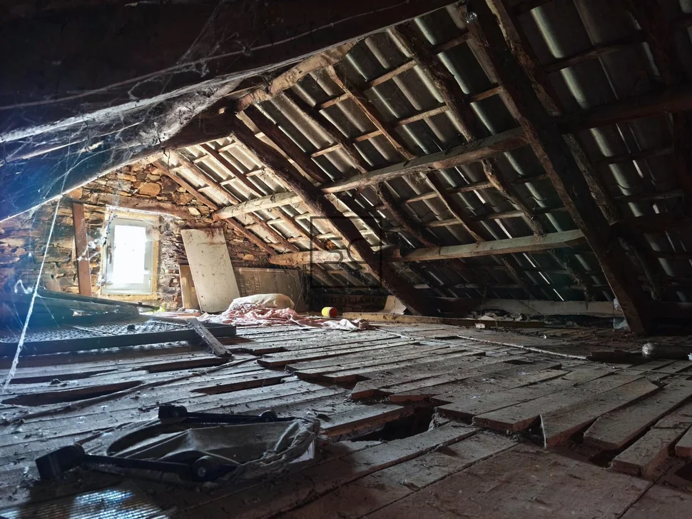 Casa con finca en san saturniño