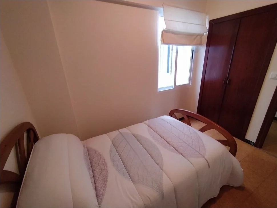 Se vende o alquila piso con encanto en el centro con ascensor