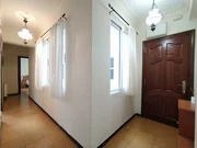 Se vende o alquila piso con encanto en el centro con ascensor