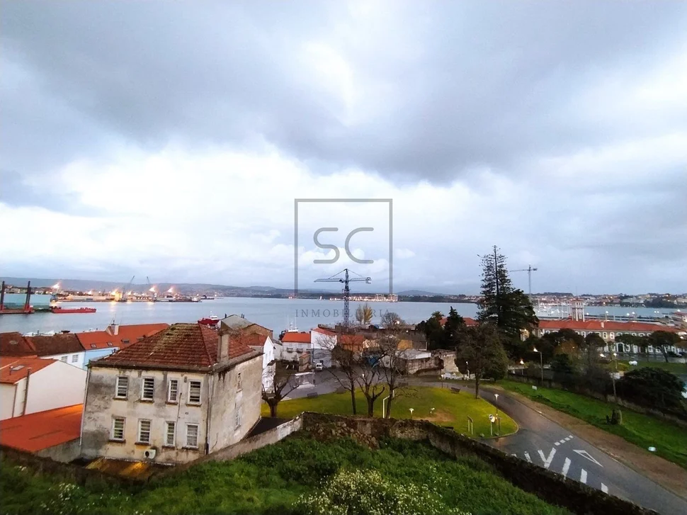 Se vende o alquila piso en la graña con terraza e impresionantes vistas en ferrol, ferrol