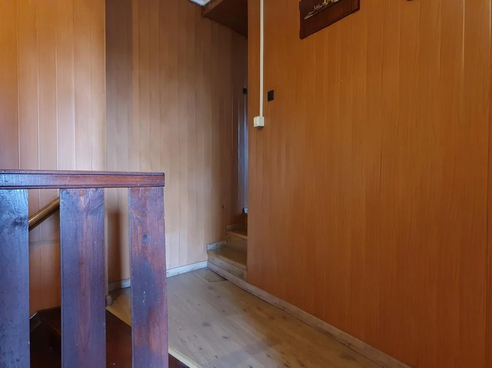 Casa con patio, bodega y finca en neda