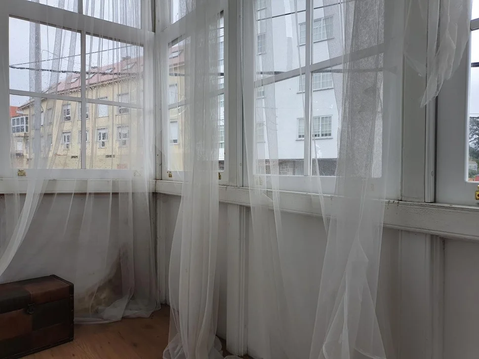 Casa con patio, bodega y finca en neda