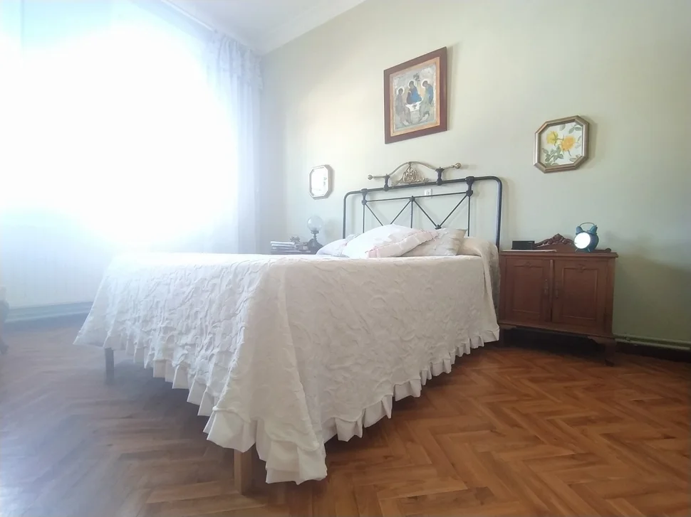 Se vende o alquila piso con jardín en mugardos