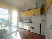 Se vende o alquila piso con jardín en mugardos