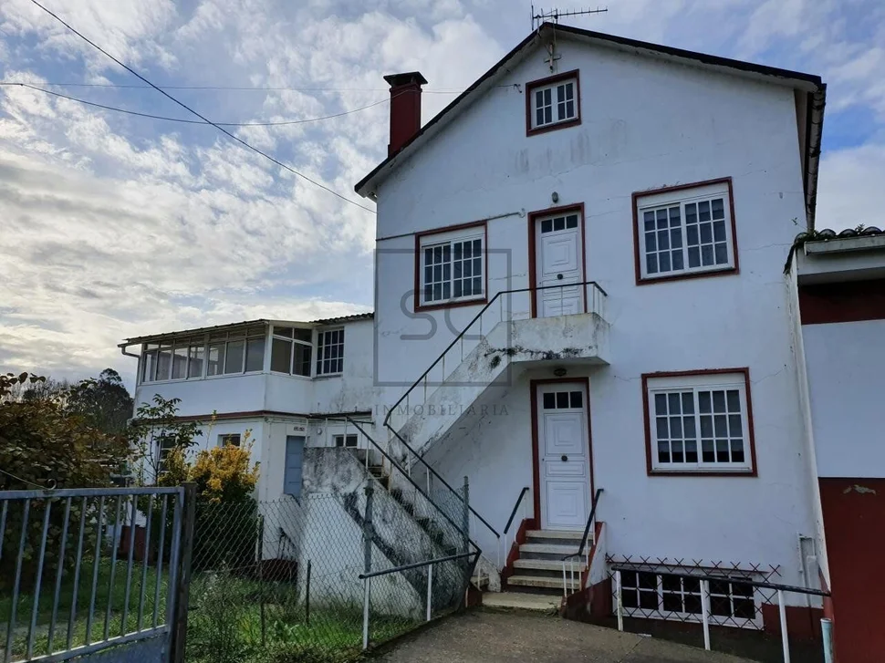 Casa en Venta A 300M de la Playa de Seselle, Ares