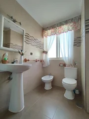 Se vende piso con ascensor, trastero y posibilidad de plaza de garaje en alquiler