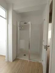 Se alquila 2º piso con dos terrazas en narón