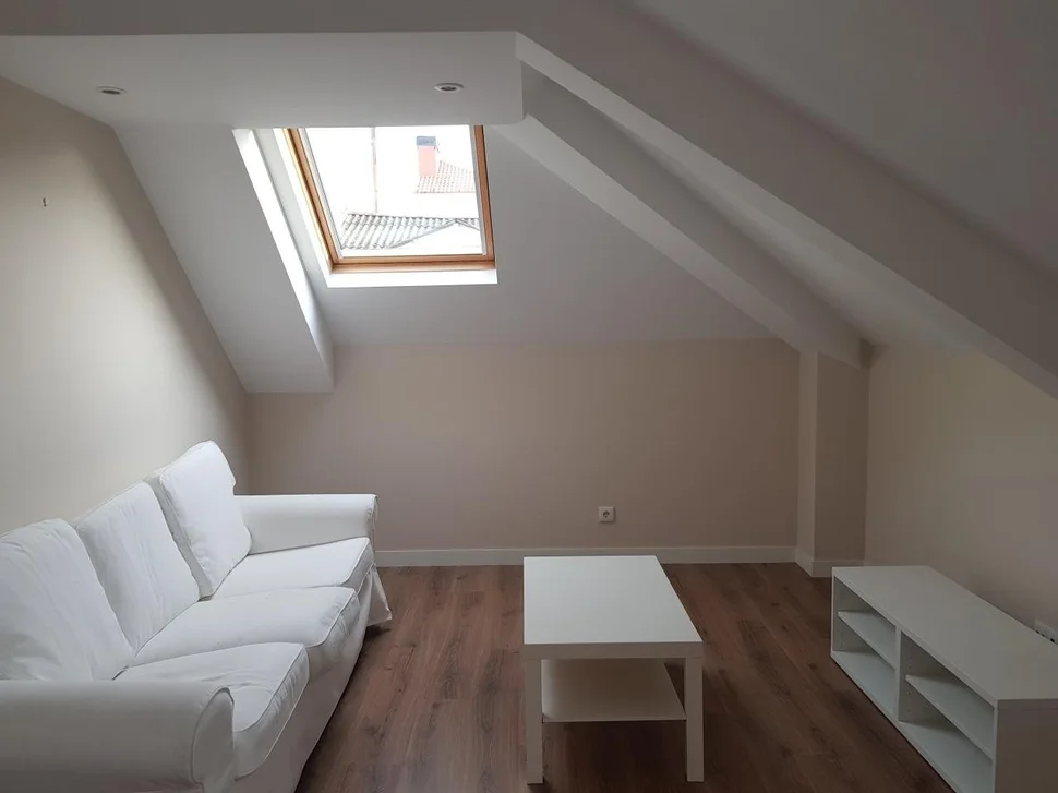 Alquiler de Apartamento Seminuevo