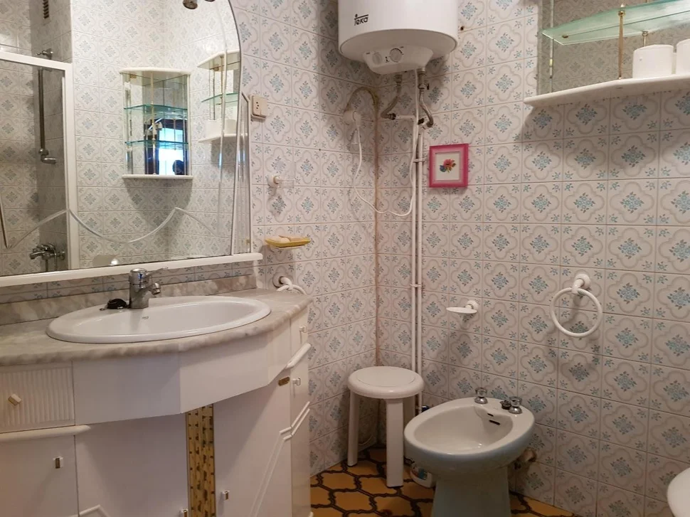 Piso en venta o en alquiler, con vista a la ría, mugardos