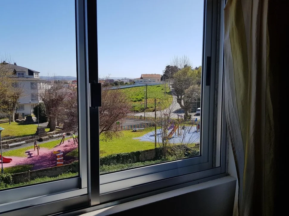 Piso en venta o en alquiler, con vista a la ría, mugardos