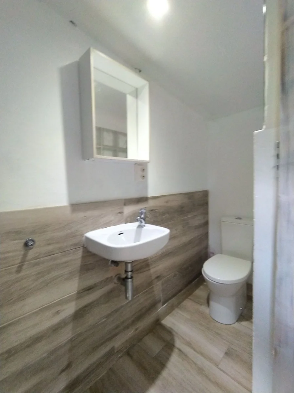 Se alquilan casas con vistas al mar y a la montaña