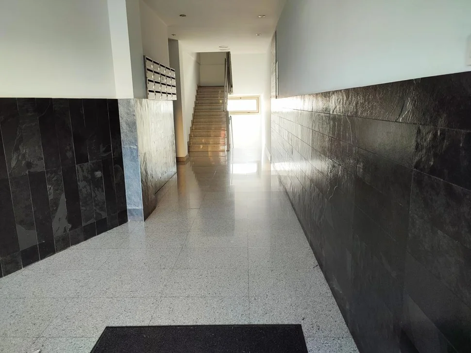 Piso de excelentes calidades, amueblado, con ascensor, trastero, garaje y parque infantil privado