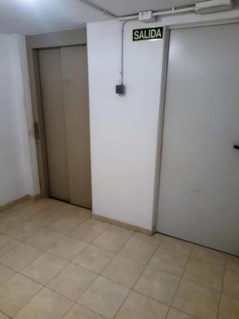 Piso seminuevo con ascensor, garaje y trastero