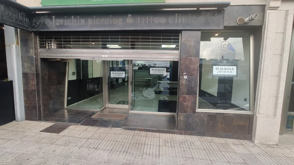 Local comercial en primera línea de odeón
